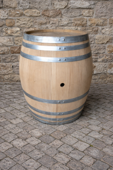 640 Liter Holzfass aus Kastanie