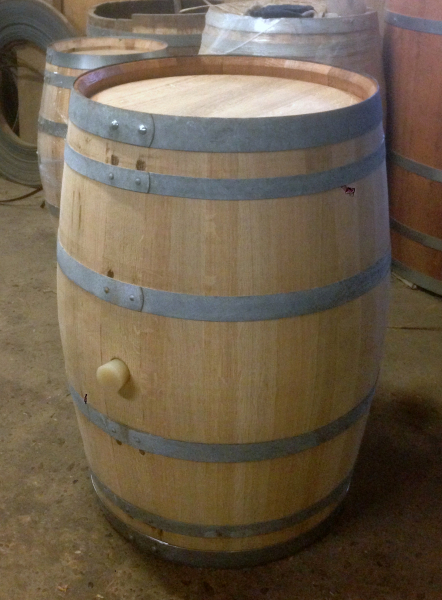 225 Liter Rotweinfass, NEU getoastet und auf Dichtigkeit geprüft